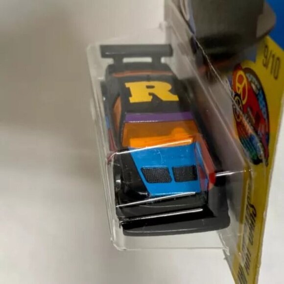 Hot Wheels Amazoom 218/365 HW Art Cars 9/10 Black Multi Color Graphics 1:64 NIP - Picture 5 of 13